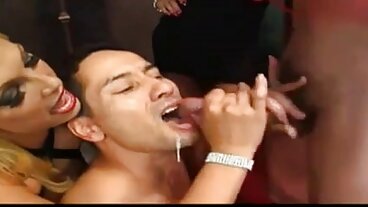 BRAZZERS లెస్బియన్ PAWG తెలుగు లో సెక్స్ మూవీ ఎఫైర్ బైసెక్స్ FFMకి పెరిగింది